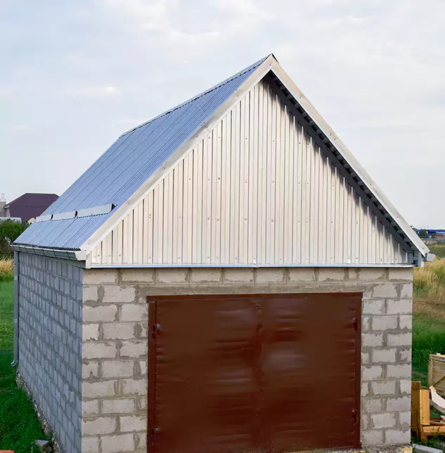 Trusted Garage Roof Repair Company: Keeping Edmond, OK Properties Sealed and Secure
