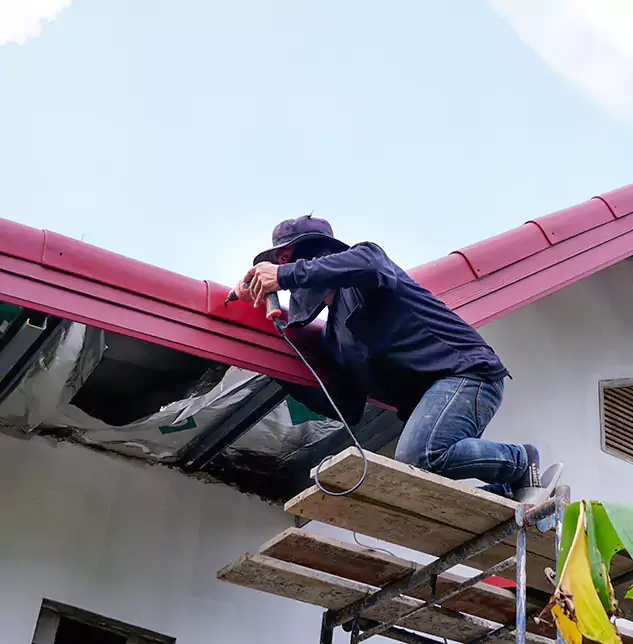 Expert Gutter and Roof Repair: Keeping Edmond Properties Dry and Protected