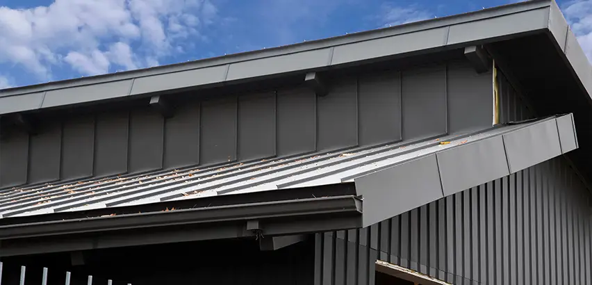Professional Roof Eaves Installation Services in Edmond, OK