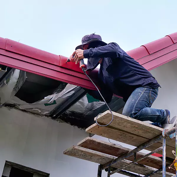 Why Edmond, OK Homeowners Choose Edmond Roofing Pro for Fascia Repair?