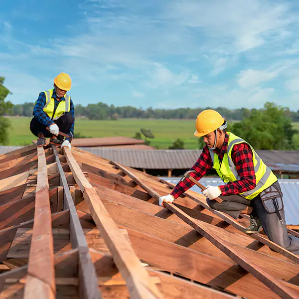 Why Edmond, OK Property Owners Trust Edmond Roofing Pro for Garage Roof Replacement?