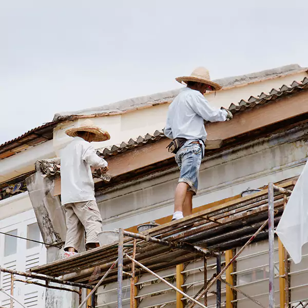 Why Edmond Homeowners Choose Edmond Roofing Pro for Roof and Siding Repair?