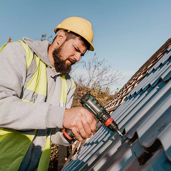 Why Edmond, OK Property Owners Choose Edmond Roofing Pro for Roof Restoration?