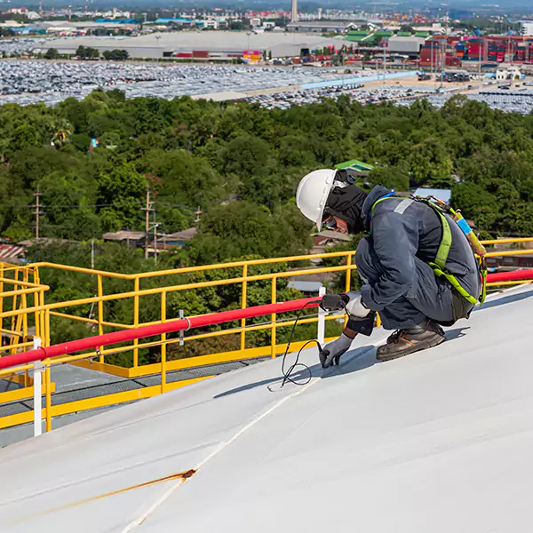 Why Edmond Roofing Pro Is Edmond's Trusted TPO Roofing Team?